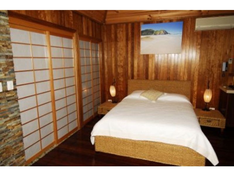 44 Ridge View Rd, Cannonvale QLD 4802