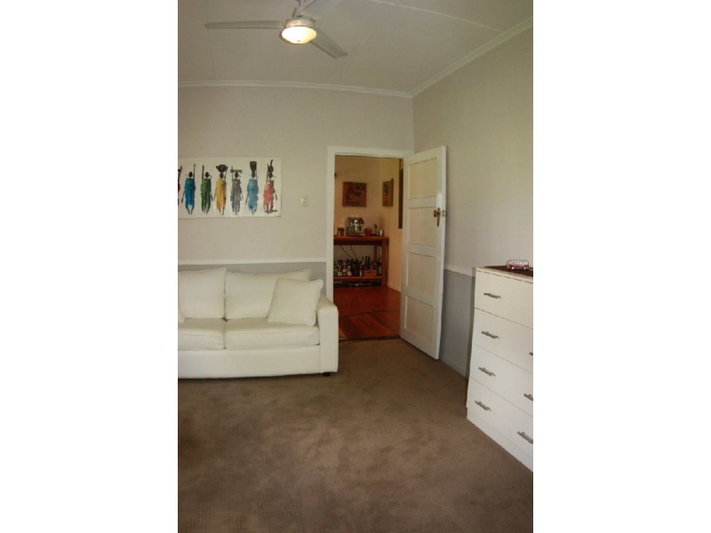 33 Somers Street, Nudgee QLD 4014