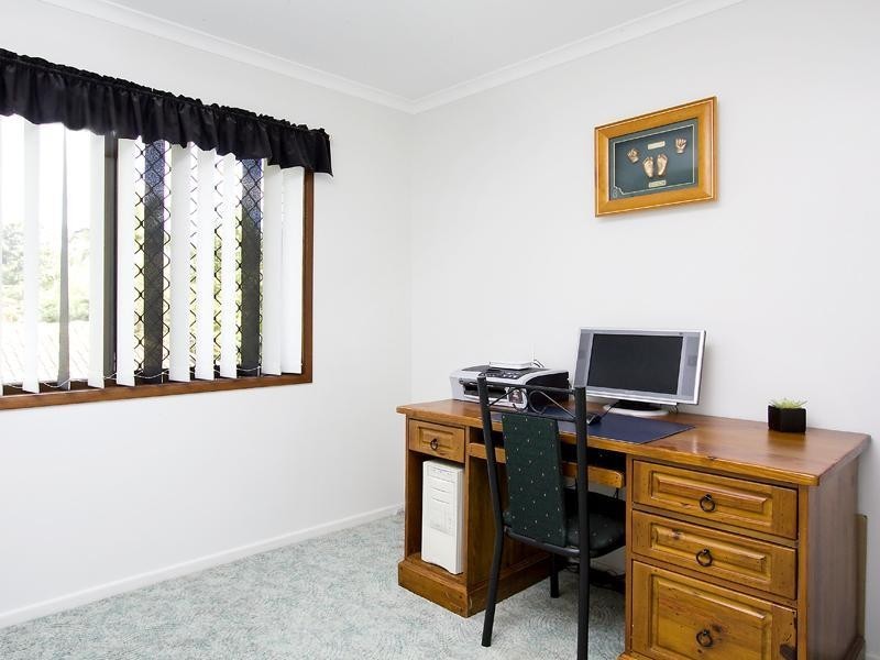 21 RINAVORE ST, Ferny Grove QLD 4055