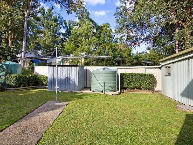 21 RINAVORE ST, Ferny Grove QLD 4055
