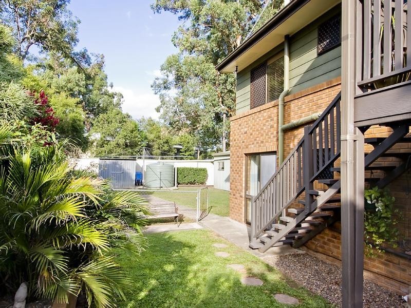 21 RINAVORE ST, Ferny Grove QLD 4055