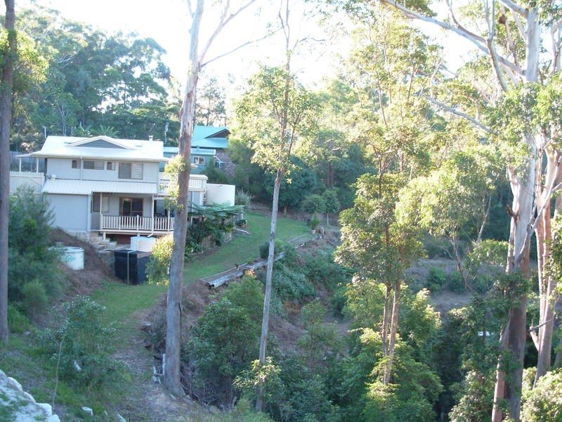 109 Sunrise Rd, Tinbeerwah QLD 4563