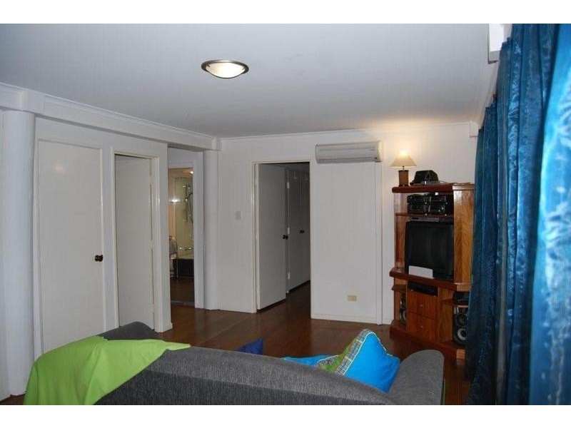 63 Gimba Street, Mitchelton QLD 4053