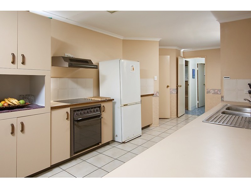 12 Simpson Court, Albany Creek QLD 4035