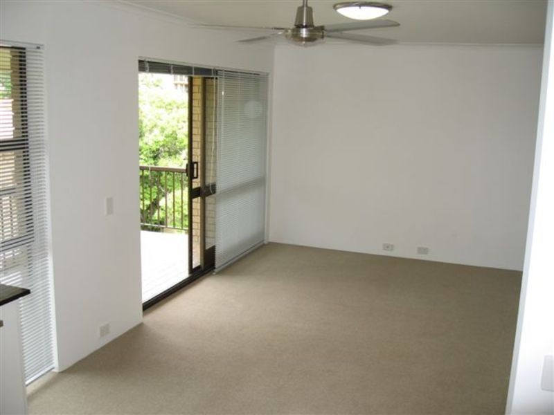 8/26 Ada St, Taringa QLD 4068
