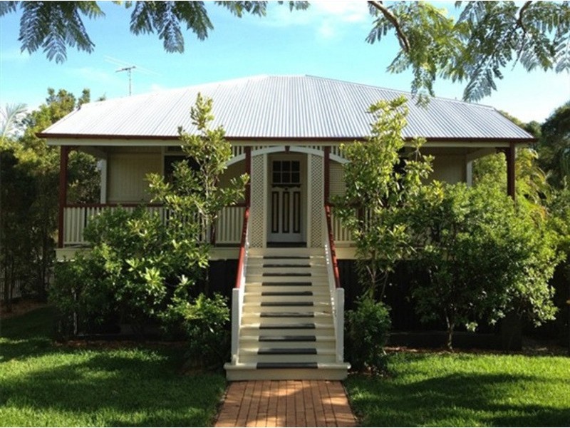 100 Lynne Grove Avenue, Corinda QLD 4075