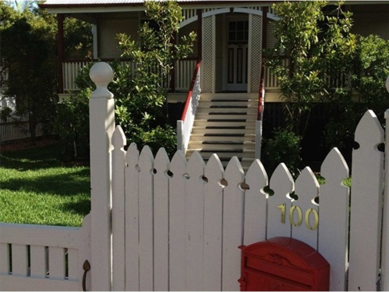 100 Lynne Grove Avenue, Corinda QLD 4075