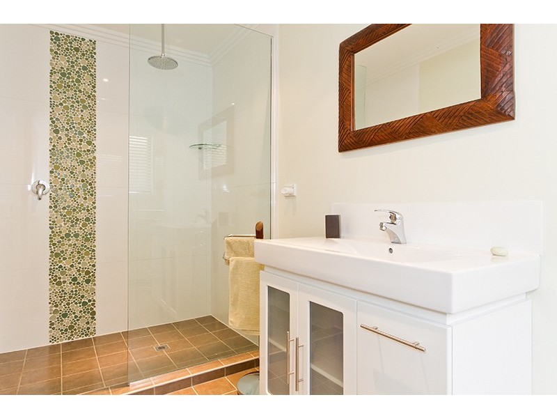 57 California Dr, Oxenford QLD 4210