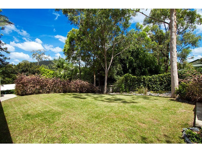 57 California Dr, Oxenford QLD 4210