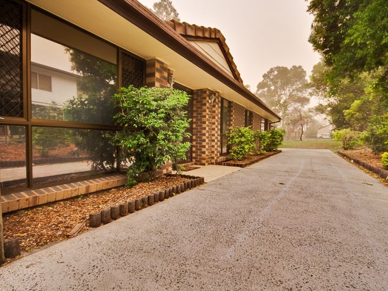 108 Chambers Flat Rd, Waterford West QLD 4133