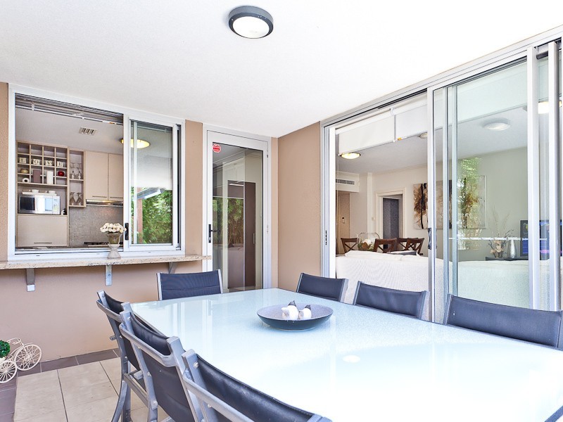 2202/141 Campbell St, Bowen Hills QLD 4006