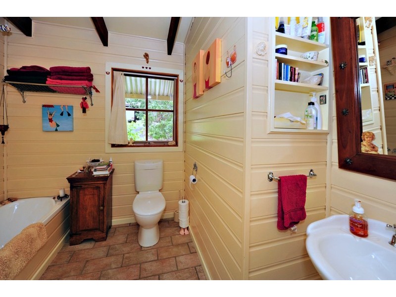 273 Foggs Road, Samford QLD 4520