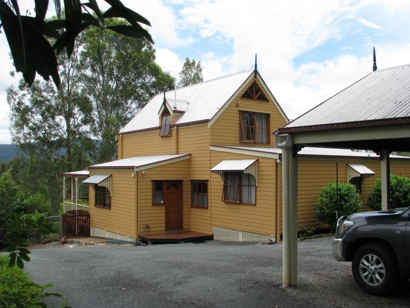 273 Foggs Road, Samford QLD 4520