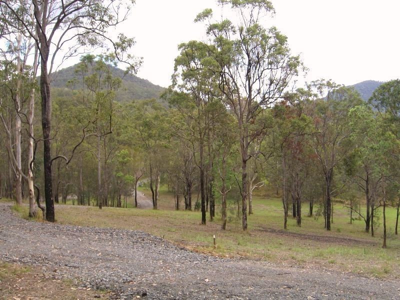 51A Greenmount Ct, Samford QLD 4520