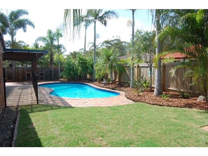 43 Karawatha Drive, Mountain Creek QLD 4557