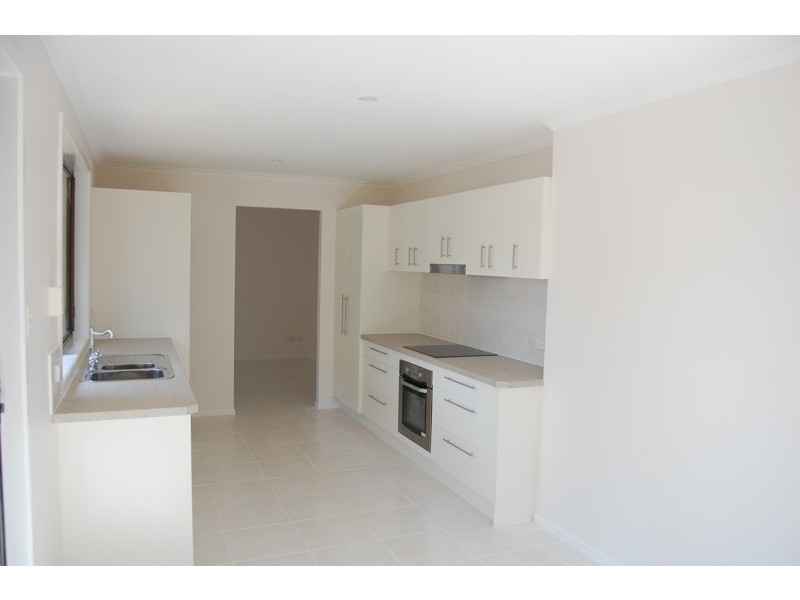 43 Karawatha Drive, Mountain Creek QLD 4557