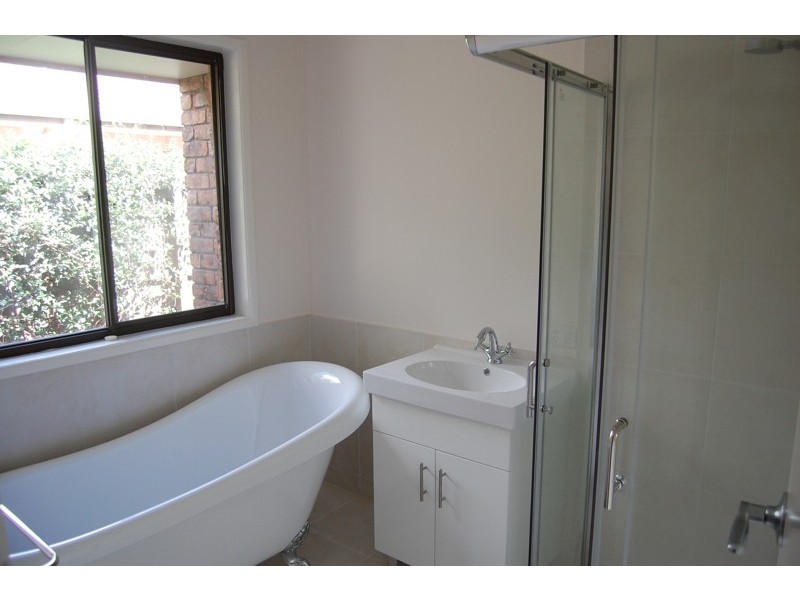 43 Karawatha Drive, Mountain Creek QLD 4557