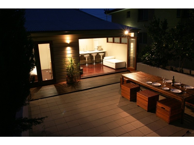 10 Drummond st, Greenslopes QLD 4120