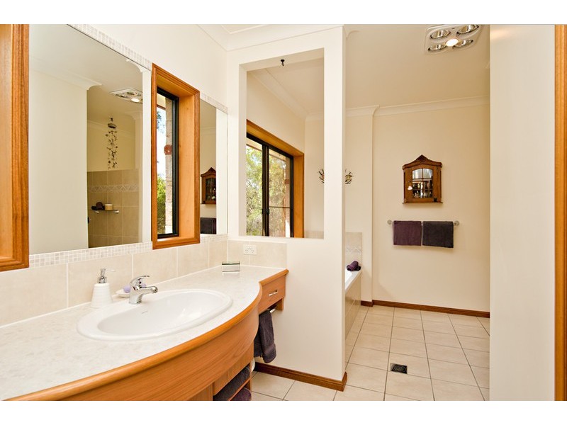 14 Retreat Court, Bunya QLD 4055