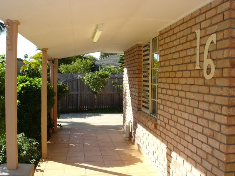16 Petrel place, Jacobs Well QLD 4208