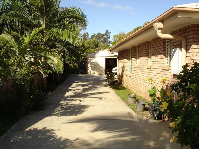 16 Petrel place, Jacobs Well QLD 4208