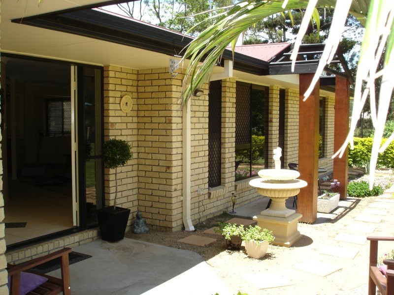 10 Endwood Ct, Samford QLD 4520