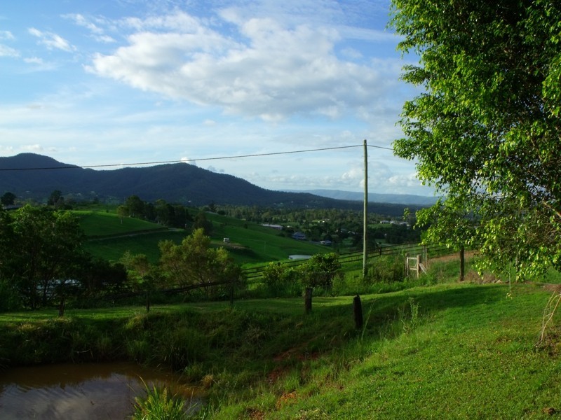 2 Rosemont Court, Samford QLD 4520