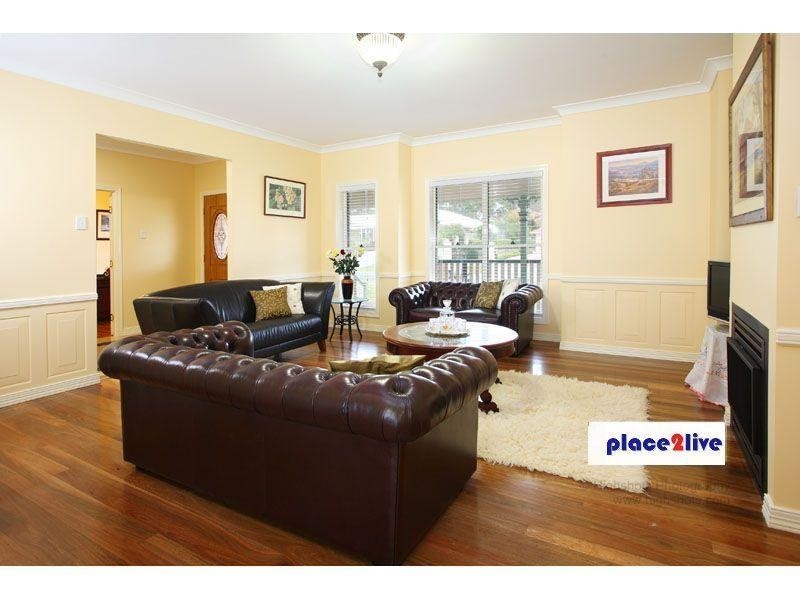 18 Chalmers Court, Samford QLD 4520