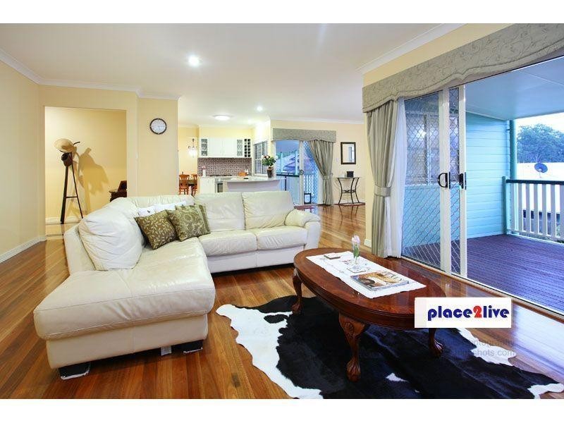 18 Chalmers Court, Samford QLD 4520