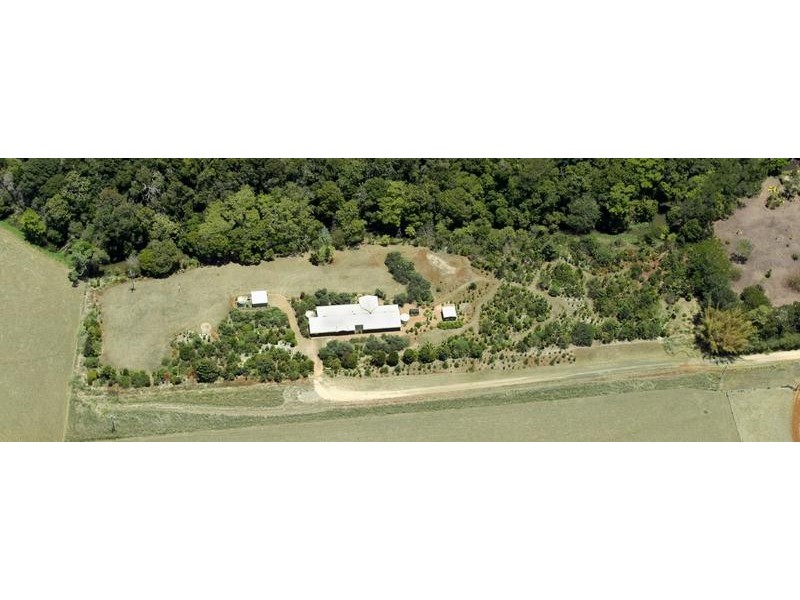 150 Mather Road, Yungaburra QLD 4884