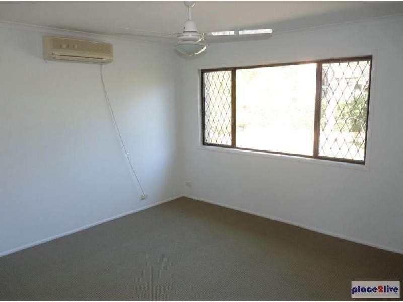 22 Goolman Street, Chapel Hill QLD 4069