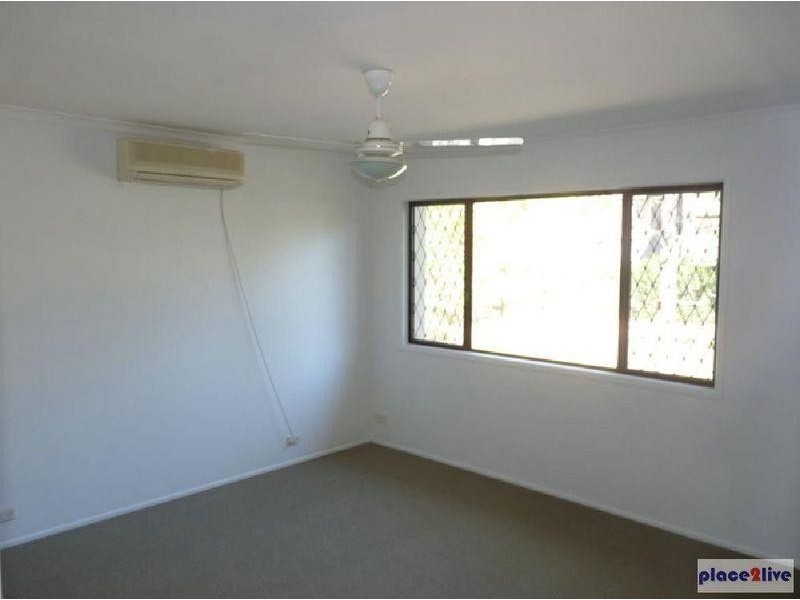 22 Goolman Street, Chapel Hill QLD 4069