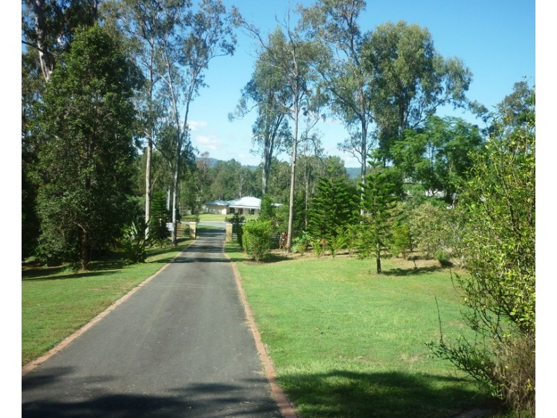 5 Woodbine Ct, Samford QLD 4520