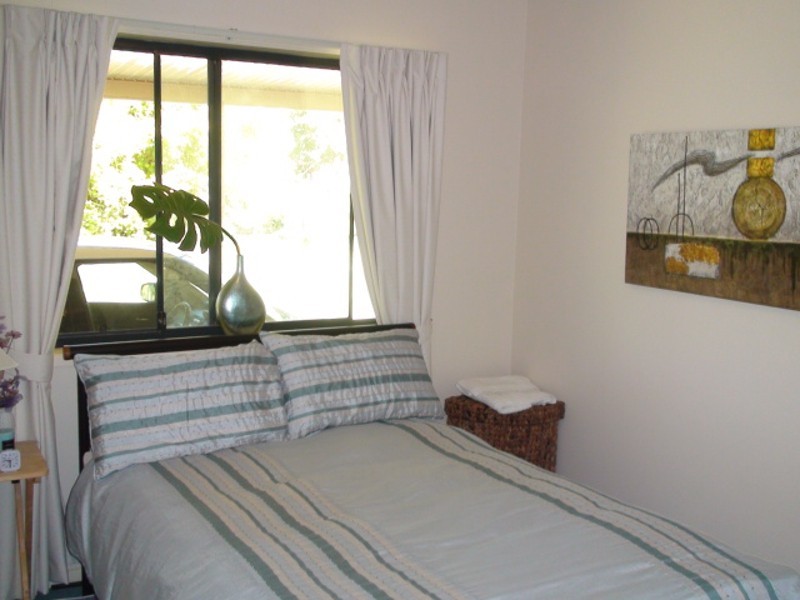 5 Woodbine Ct, Samford QLD 4520