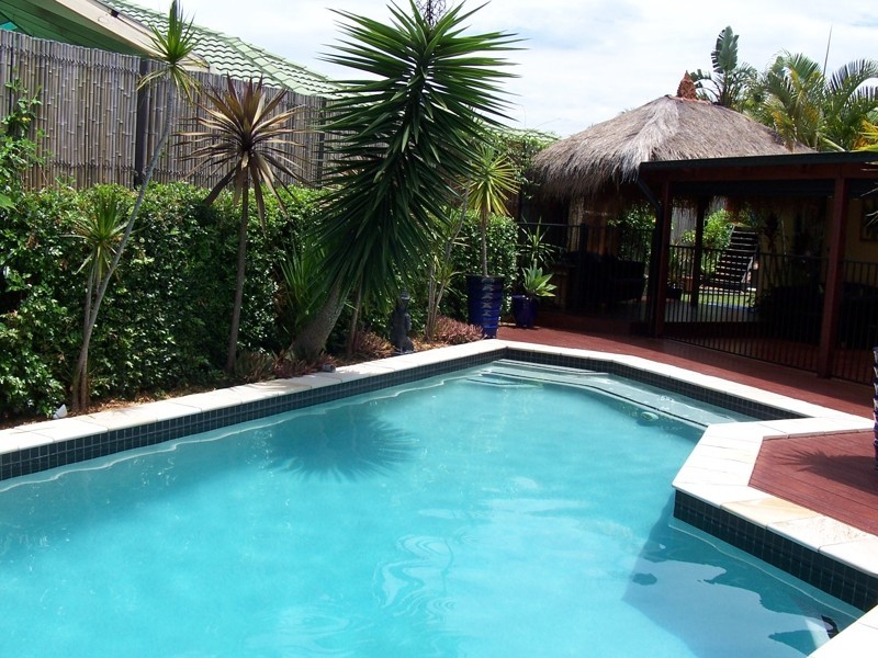 7 Osira Close, Eatons Hill QLD 4037