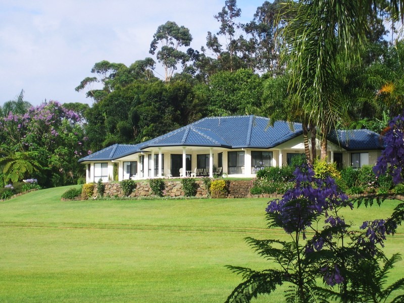 99 CANDLE MOUNTAIN DRIVE, CROMAHURST, Maleny QLD 4552