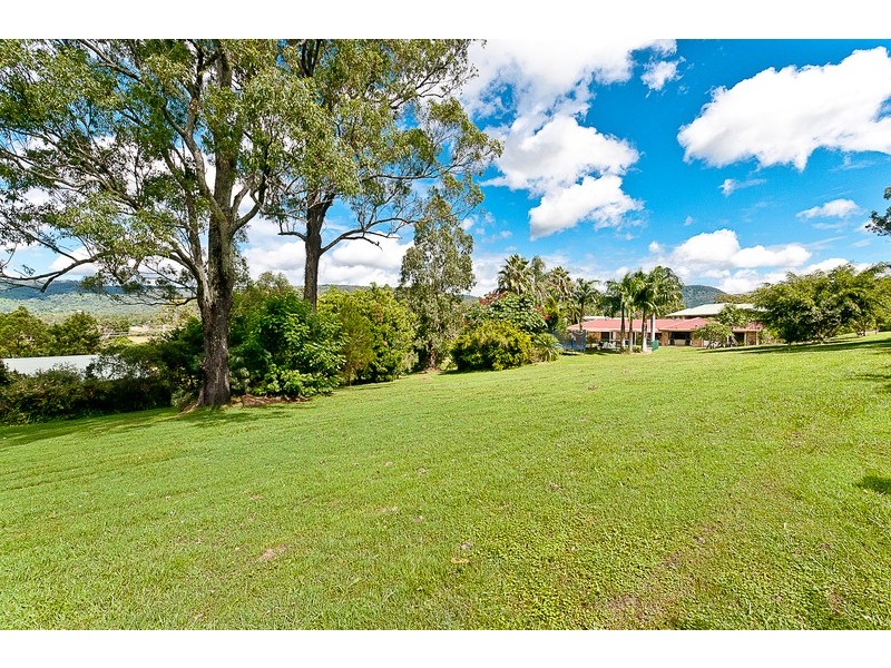 49 Greenwood Crs, Samford Valley QLD 4520
