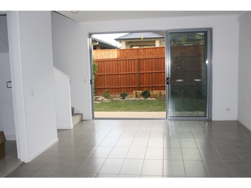 14 Caddies Blvd, Rouse Hill NSW 2155