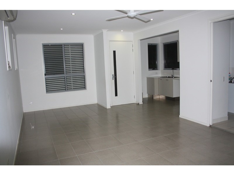 14 Caddies Blvd, Rouse Hill NSW 2155