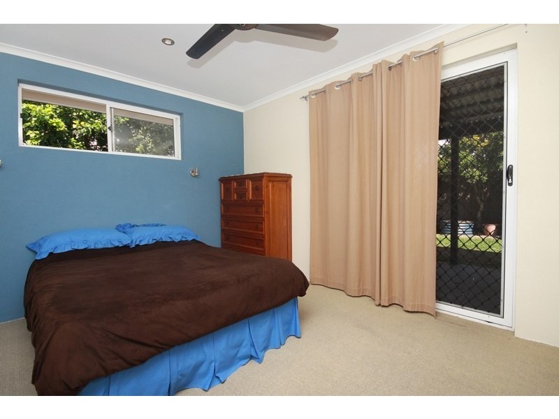 78 Lapoinya Cr, Warana QLD 4575
