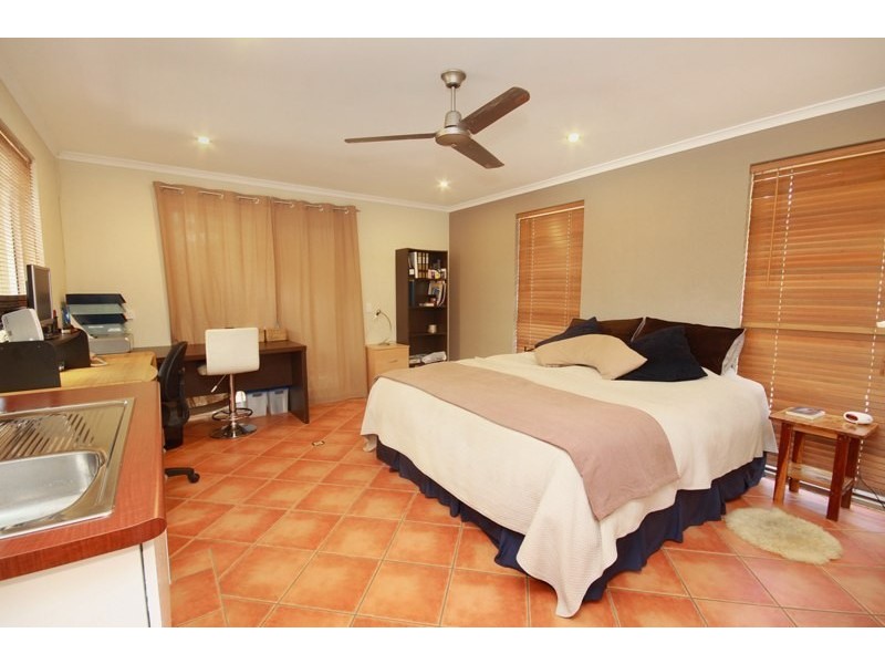78 Lapoinya Cr, Warana QLD 4575