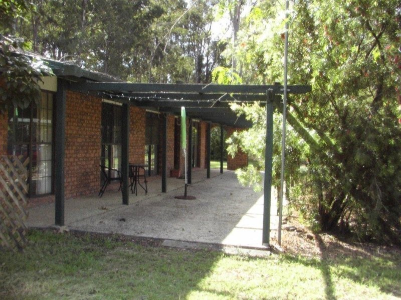 105 Koreelah St, Upper Lockyer QLD 4352