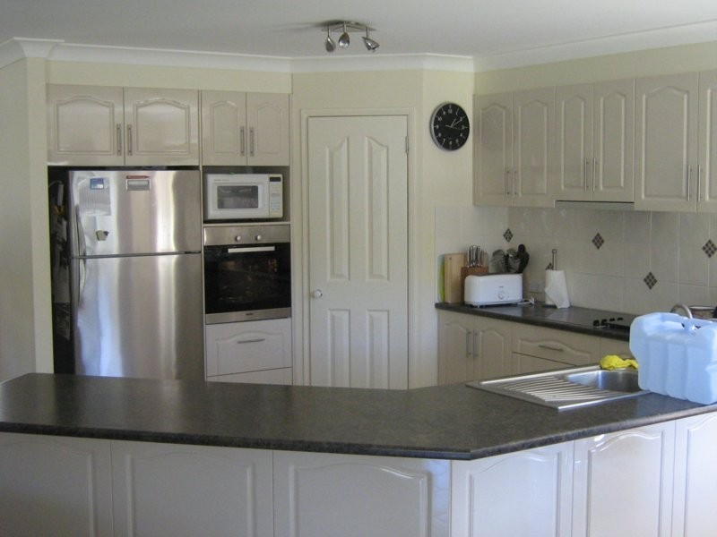 6 Sandstone Rd, Greenbank QLD 4124