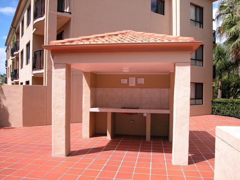 52/61-69 North St, Southport QLD 4215