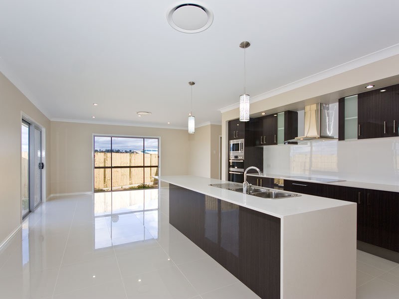 47 Cascade Dr, Underwood QLD 4119