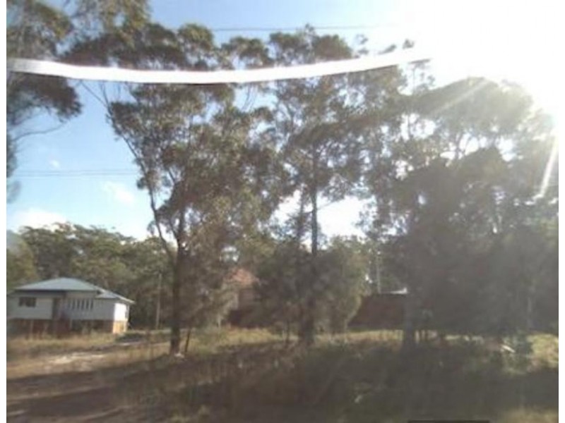 8 Pearl St, Russell Island QLD 4184