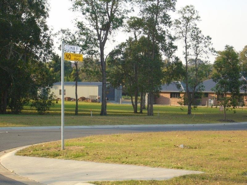 9 Leishman Rd, Caboolture QLD 4510