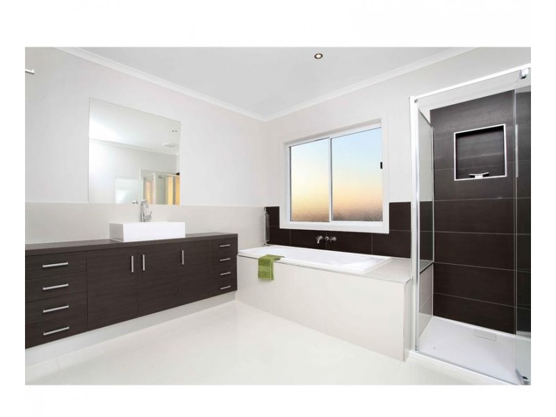 309 Berowa Street, Tarneit VIC 3029