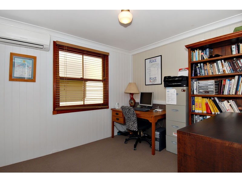 23 Dover Street, Red Hill QLD 4059