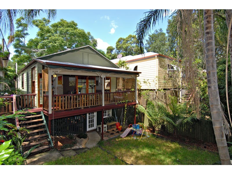 23 Dover Street, Red Hill QLD 4059